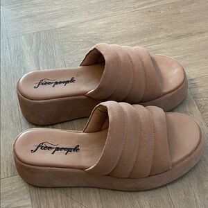 Free People pinky tan suede Platform Slide Sandals